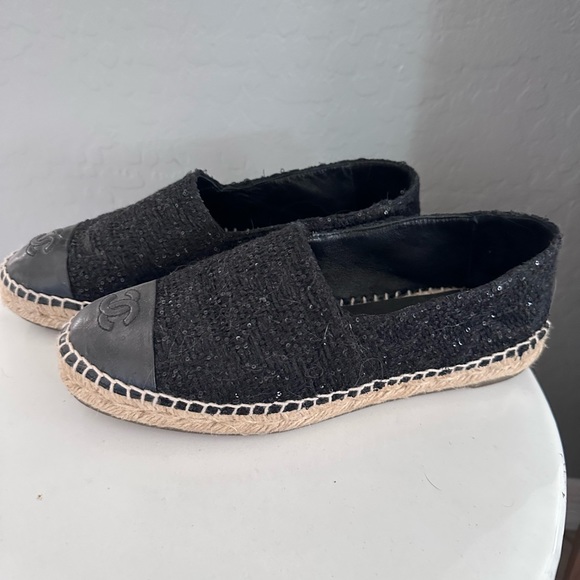 Chanel Espadrilles shoes - Picture 2 of 4